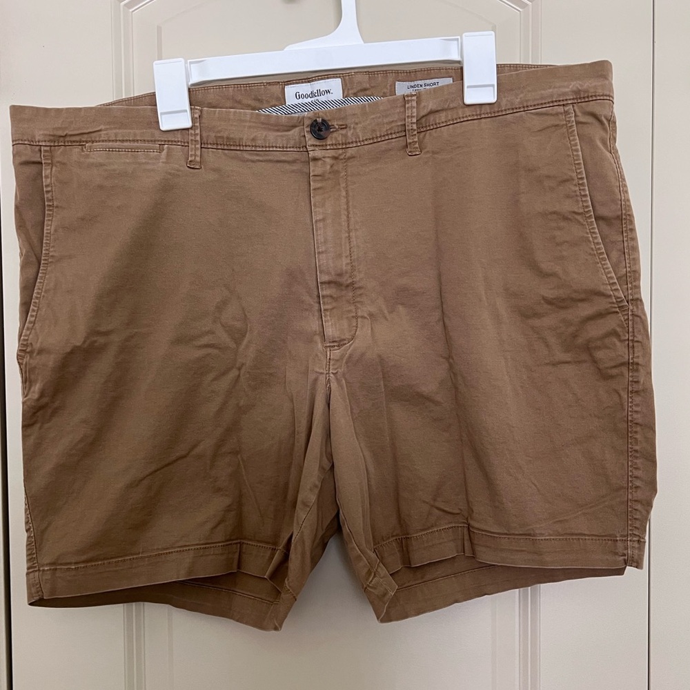 Goodfellow khaki shorts